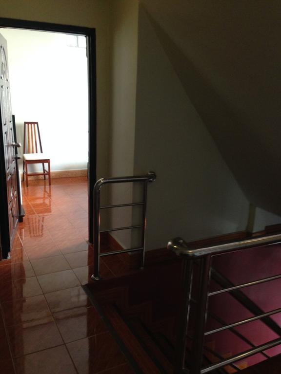 La Gondola Guesthouse فيينتيان المظهر الخارجي الصورة